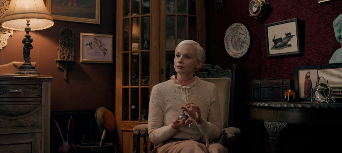 《咒物寻凶》 – 恐怖电影：年度顶级恐怖盛会