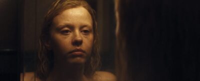 “MaXXXine”- Crítica do filme: o diretor Ti West completa sua trilogia revelando suas cartas e homenageando o cinema