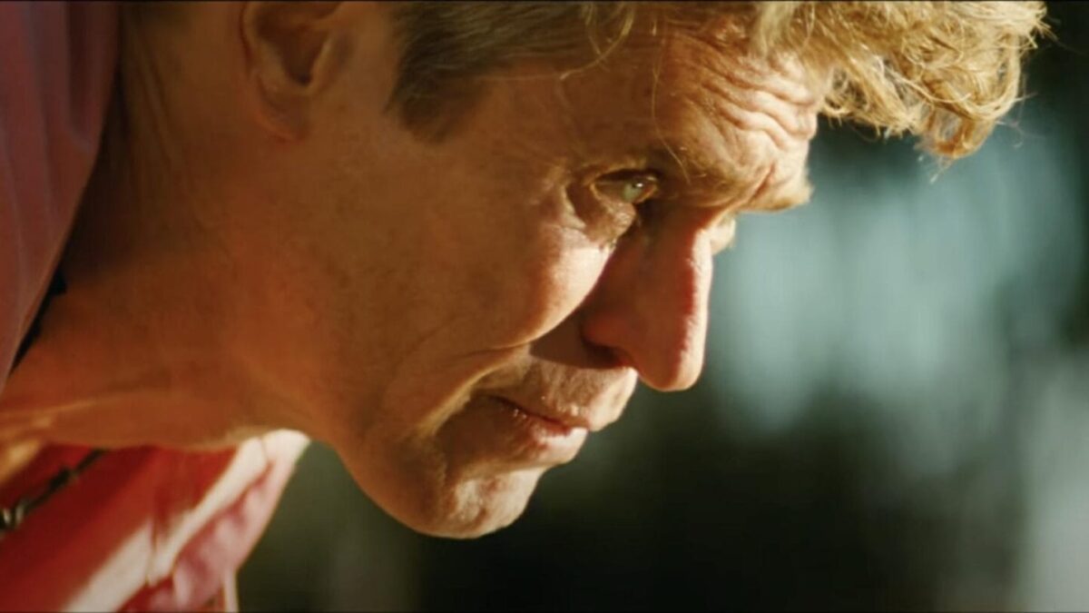 “Tipos de Gentileza” – Resenha do filme: Uma provocação audaciosa, inteligente, cômica, dramática e aterrorizante às narrativas convencionais