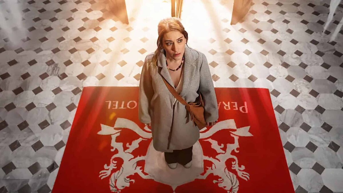 《午夜佩拉宫》第二季：重返 Netflix 上的经典悬疑和阴谋