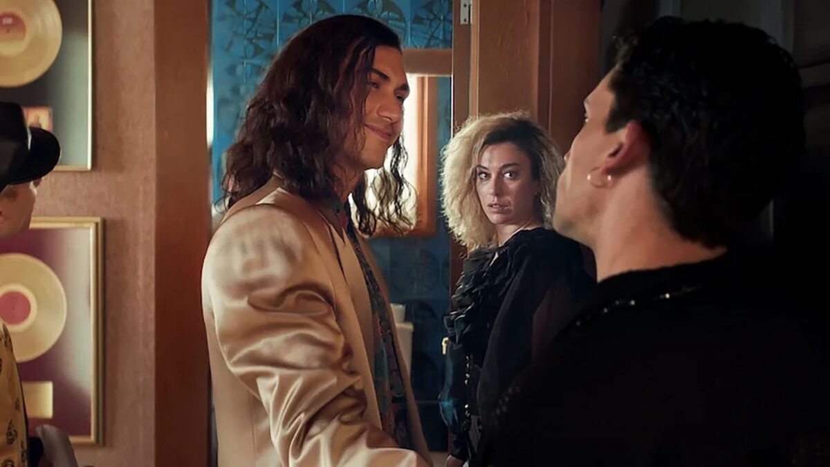 “Disco, Ibiza, Locomía” – Resenha do filme: Um mergulho nostálgico na era da discoteca espanhola com seu grupo mais icônico