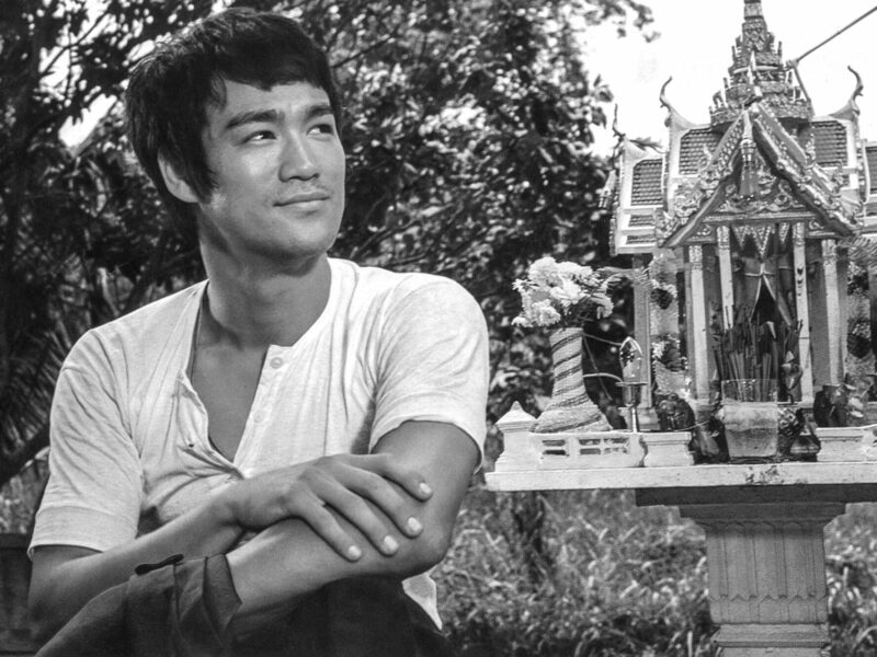 줄리앙 옥션, 쿵푸 아이콘 이소룡의 가장 중요한 영화 기념품과 무술 무기를 선보이는 첫 홍콩 경매 ‘레전드 인 모션’ 개최 발표