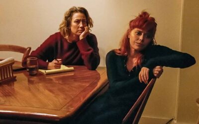 《他的三个女儿》 – Netflix 电影：三姐妹面对父亲之死的心路历程。