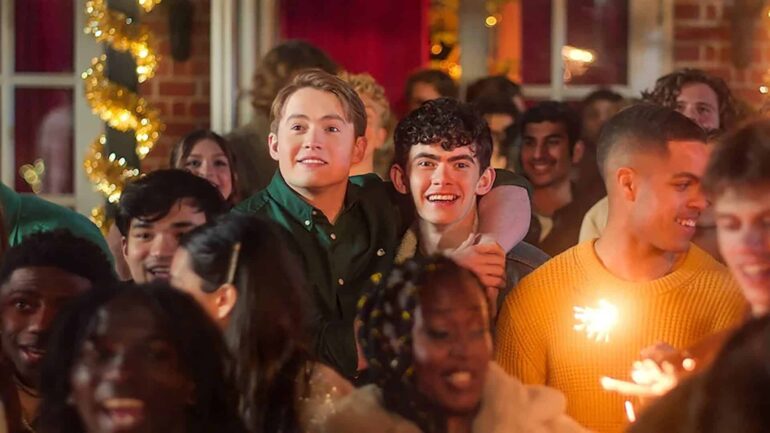 Netflixのシリーズ「HEARTSTOPPER ハートストッパー」が、魅惑の第3シーズンとして待望の復活を遂げる