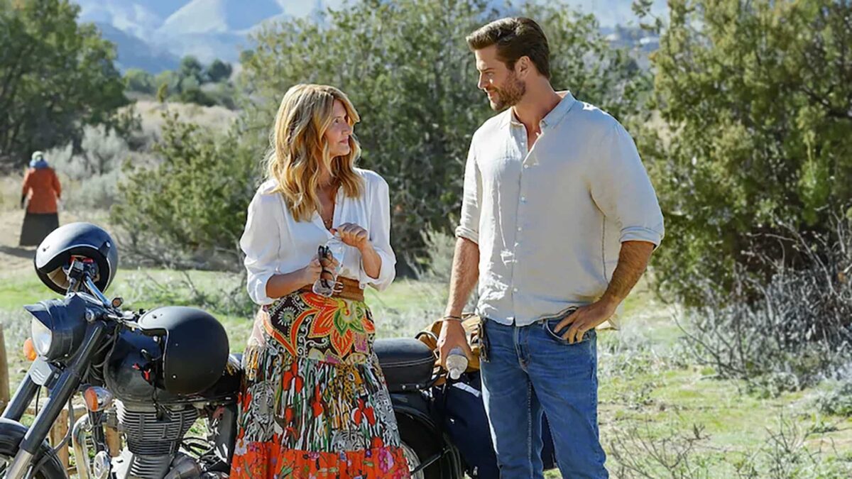 《寂寞星球》在 Netflix 首播：又一部在异国情调中展开的浪漫喜剧，适合周五夜晚观看吗？