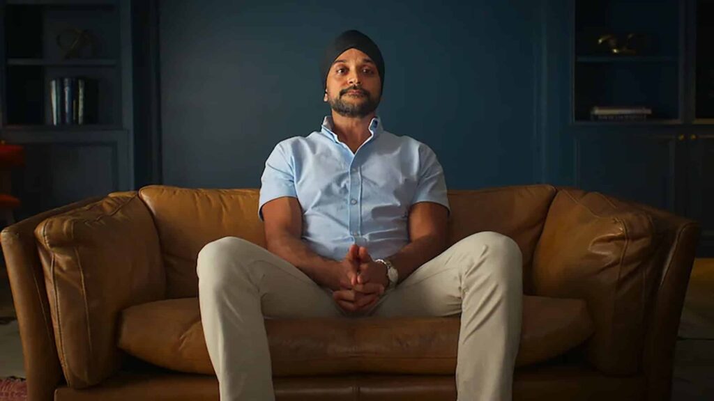 “스위트 보비: 악몽의 캣피싱” – 넷플릭스 다큐멘터리: 키랏 아시와 어떤 바비의 아주 이상한 로맨스