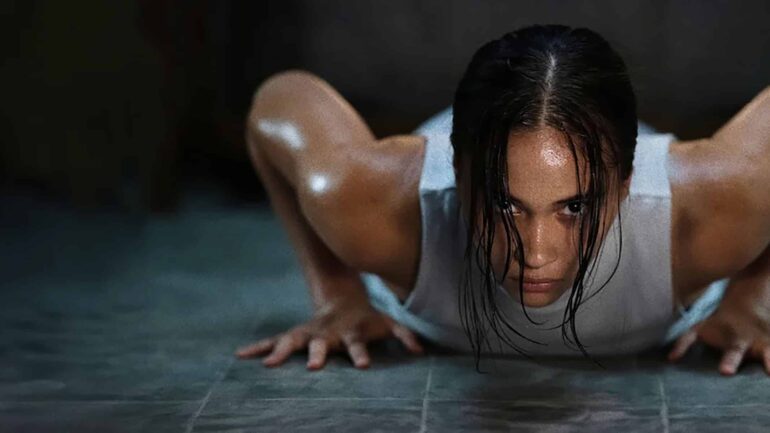 “Através das Sombras” – Filme no Netflix: ação, violência, gangues, vingança e muita, muita sangue