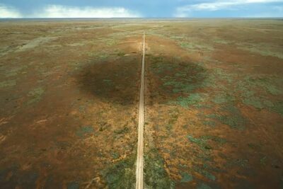 “풀리지 않은 미스터리” 시즌 5: 실화 범죄, UFO, 유령이 넷플릭스에서 다시 돌아왔습니다