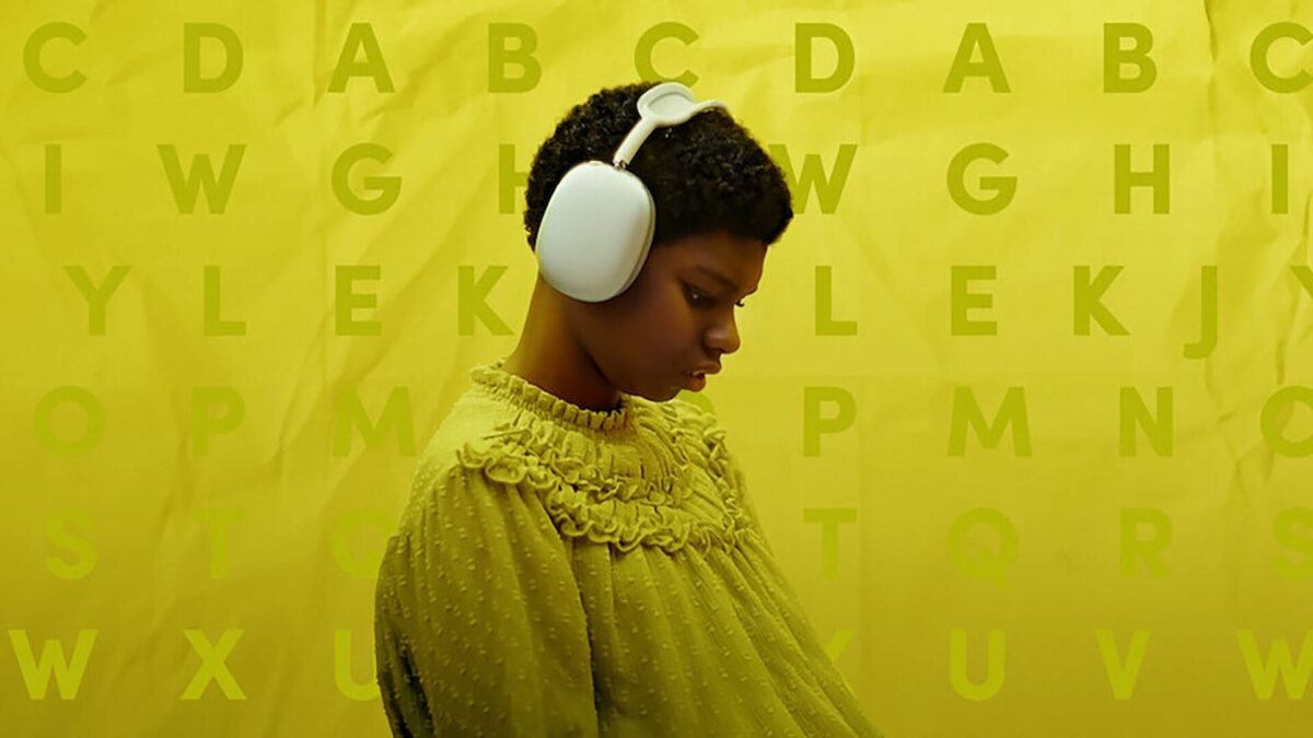 ‘A Voz de Makayla: Uma Carta ao Mundo’: A Poesia do Autismo na Netflix