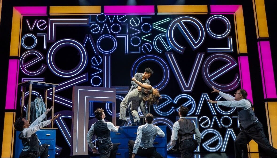 世界の舞台に輝く星座：Crossroads Liveの記録破りの2023年