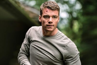 「暗夜情報員」第二季本週四起在 Netflix 上架