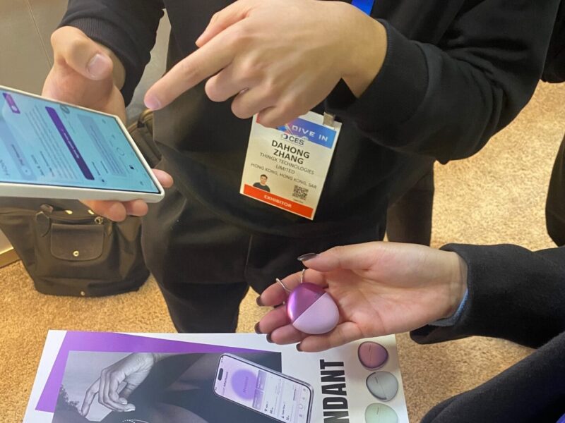 PieX Unveils Revolutionary AI Emotion Tracking Pendant at CES 2025