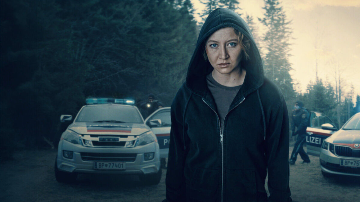 ネットフリックスの「葬儀屋の女」が帰ってくる：オーストリアのスリラードラマ、第2シーズンでさらに深く掘り下げる