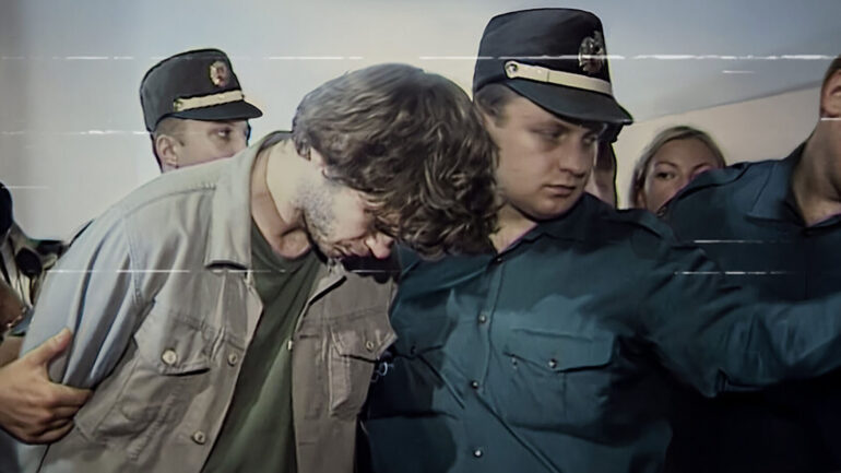 “Da rockstar ad assassino: il caso Cantat”, la nuova docuserie di Netflix incentrata su Bertrand Cantat, cantante dei Noir Désir