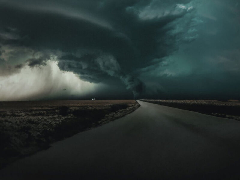 「ツイスタータウン: ジョプリン竜巻を生き延びて」、Netflixのドキュメンタリー：トルネードがいかに人々の生活を変えるかの物語