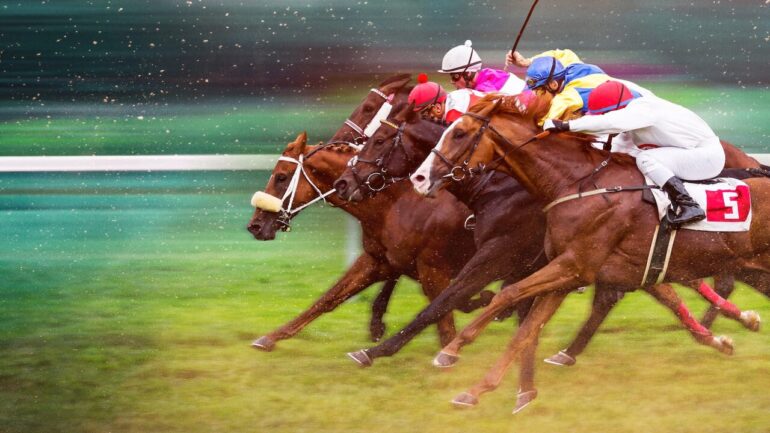 «Corrida pela Coroa» na Netflix: as corridas de cavalos a ritmo alucinante