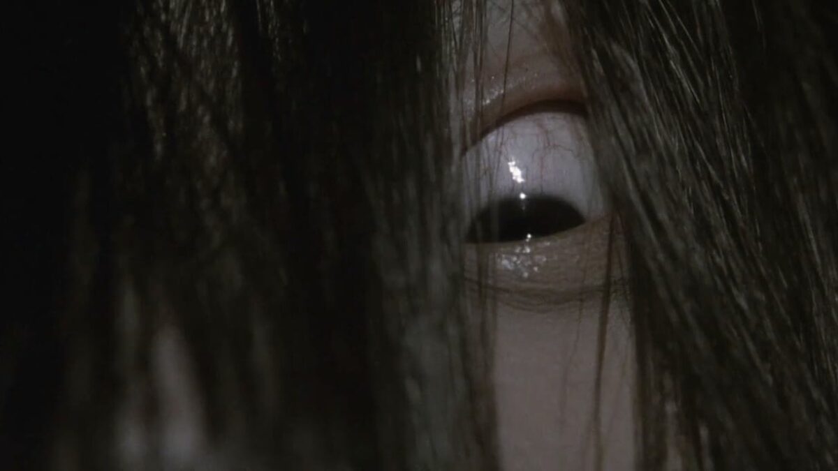 魅惑の闇：時代を超えて愛される日本のホラー映画傑作選