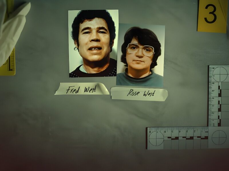 Netflix redeschide casa ororilor celui mai prolific cuplu de criminali din istoria Regatului Unit prin documentarul „Fred și Rose West: O poveste de groază britanică”
