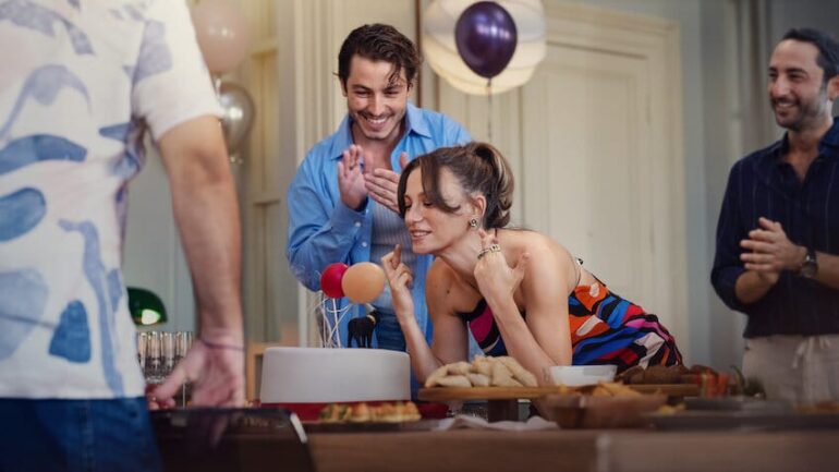 Thank You, Next Sæson 2 på Netflix: Flere Twists, Mere Drama og Leylas Udviklingsrejse Venter