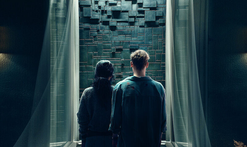 Новый фильм Netflix «Кирпич»: научно-фантастический триллер в войне с самим собой