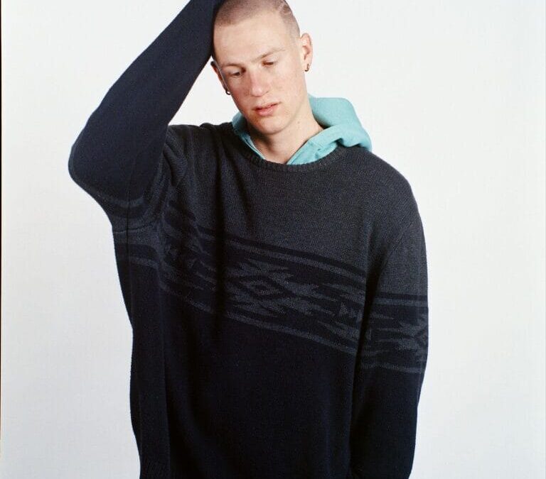 고화질로 만나는 선한 록스타: Malcolm Todd, 알고리즘의 꿈 그 이상