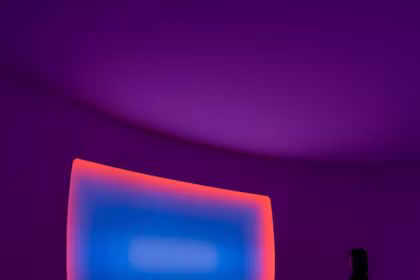 Installation view from James Turrell: The Return © James Turrell, courtesy of the artist and Pace Gallery. Photography by studio_kdkkdk.