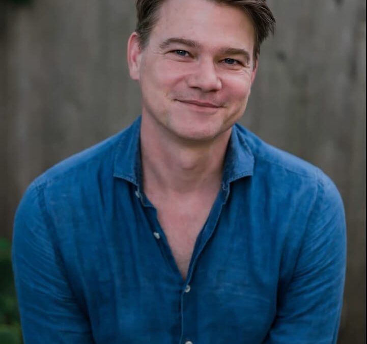 존 에일워드의 오페라 영화 Oblivion, Cannes World Film Festival – Remember the Future에서 ‘Best Musical Film’ 수상