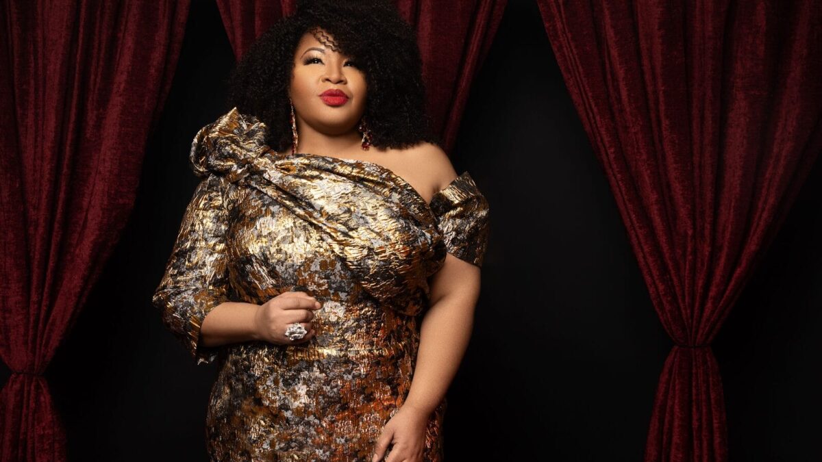 카렌 슬랙의 시즌, 스케일 업: ‘African Queens’ 관현악 무대 데뷔, 댈러스에서 마린 올솝과 세계초연, 투손부터 필라델피아까지 이어지는 실내악 스포트라이트