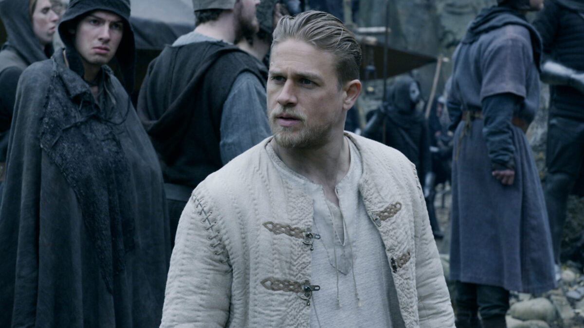Charlie Hunnam: del fenómeno televisivo a referente global del cine y las series