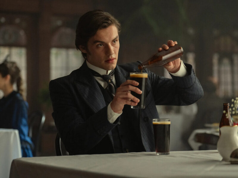 Netflix『ハウス・オブ・ギネス』：『メディア王』と『ピーキー・ブラインダーズ』の融合。スタウトと野望が織りなす壮大な物語