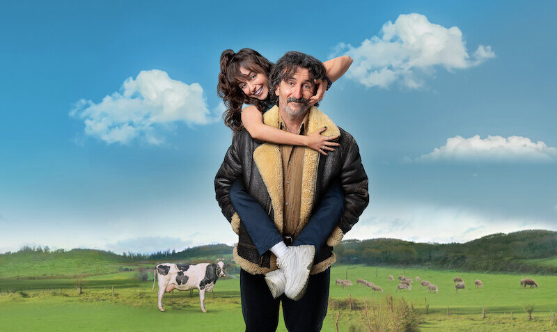 ”Sitt, gamla hund!”: Ny Netflix-serie från skaparna av ”Wrong Side of the Tracks”