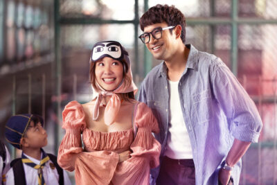 넷플릭스의 ‘세임 데이 위드 썸원’, 단순한 로맨틱 코미디 그 이상일까?