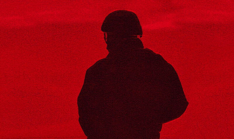 Netflix выпускает ядерный триллер Кэтрин Бигелоу «Дом динамита» с Идрисом Эльбой и Ребеккой Фергюсон