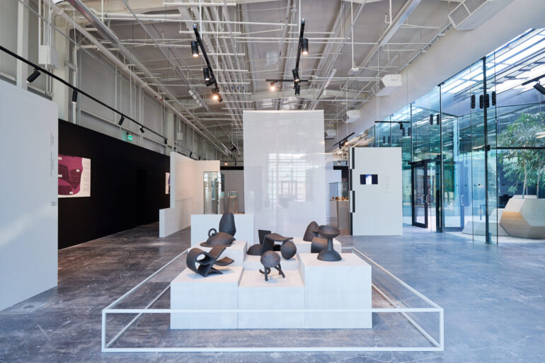 Rays, Ripples, Residue：アブダビの421 Arts CampusがUAEのアートシーンにおける10年の軌跡を検証