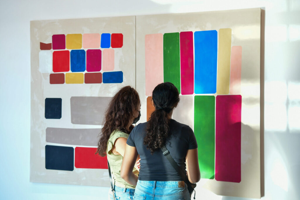 Jill Magi: The Weft in Pencil, 2022. Installation view. Image courtesy of 421 Arts Campus, Abu Dhabi.