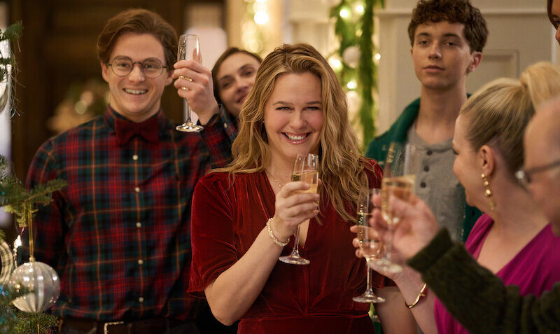 Рождество с бывшим: Алисия Сильверстоун возвращается в праздничном кошмаре — провести праздники с бывшим на Netflix