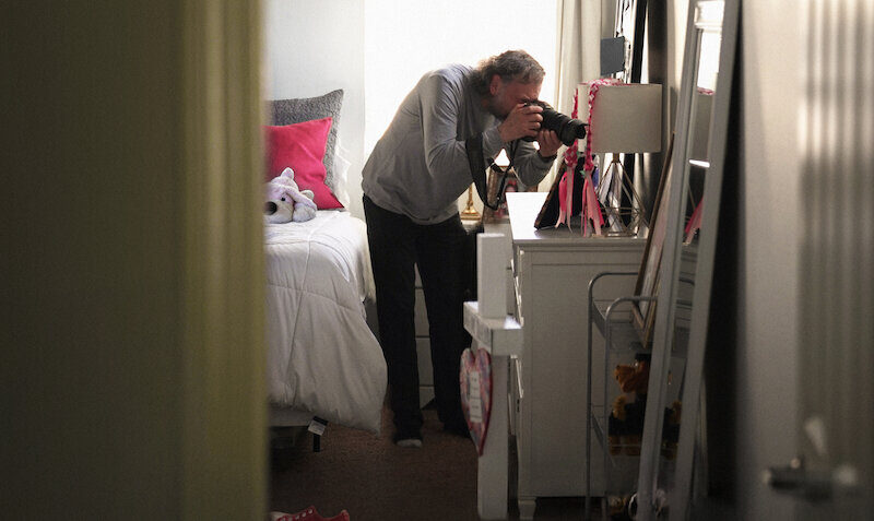 텅 빈 모든 방: 총기 폭력에 대한 침묵의 포효