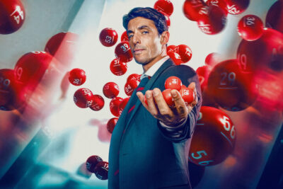 Alberto Guerras mesterlige (og klodsede) kup: Bag om den dristige, virkelige svindel i ‘Kunsten at vinde i lotteriet’