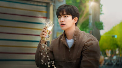 Cashero e il supereroe neoliberista: la monetizzazione della virtù su Netflix