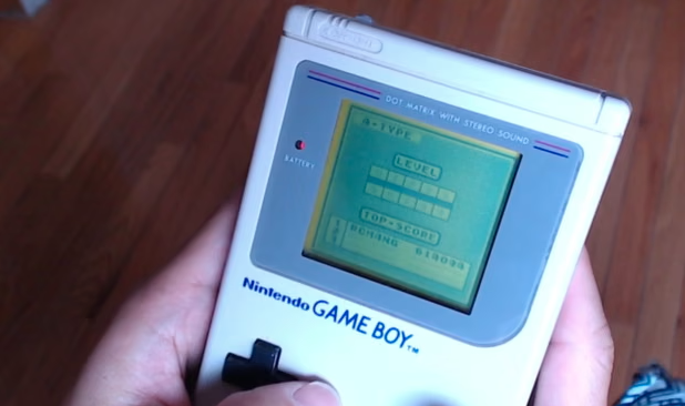 Rutherford Chang, Game Boy Tetris, 2013-2018, 2,139 digital videos. Courtesy Estate of Rutherford Chang