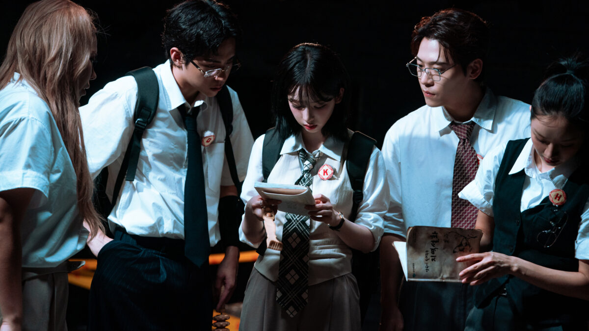 Agents of Mystery Tests What Happens When Idols Drop the Script