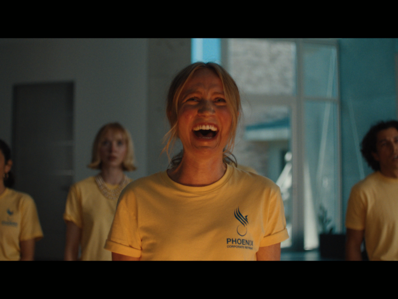 Corporate Retreat: quando l’ufficio diventa un incubo sulla sopravvivenza professionale