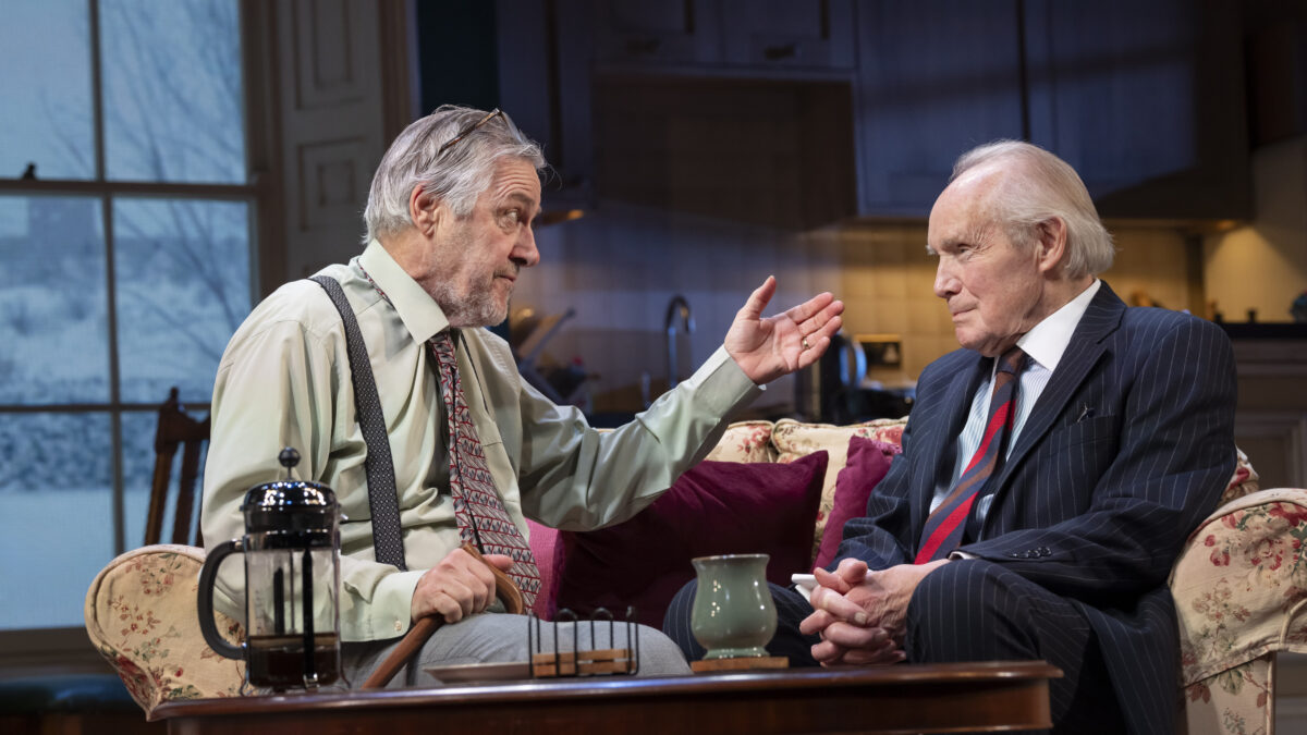 « I’m Sorry, Prime Minister » : Le duel final de Jim Hacker contre la bureaucratie du 21e siècle