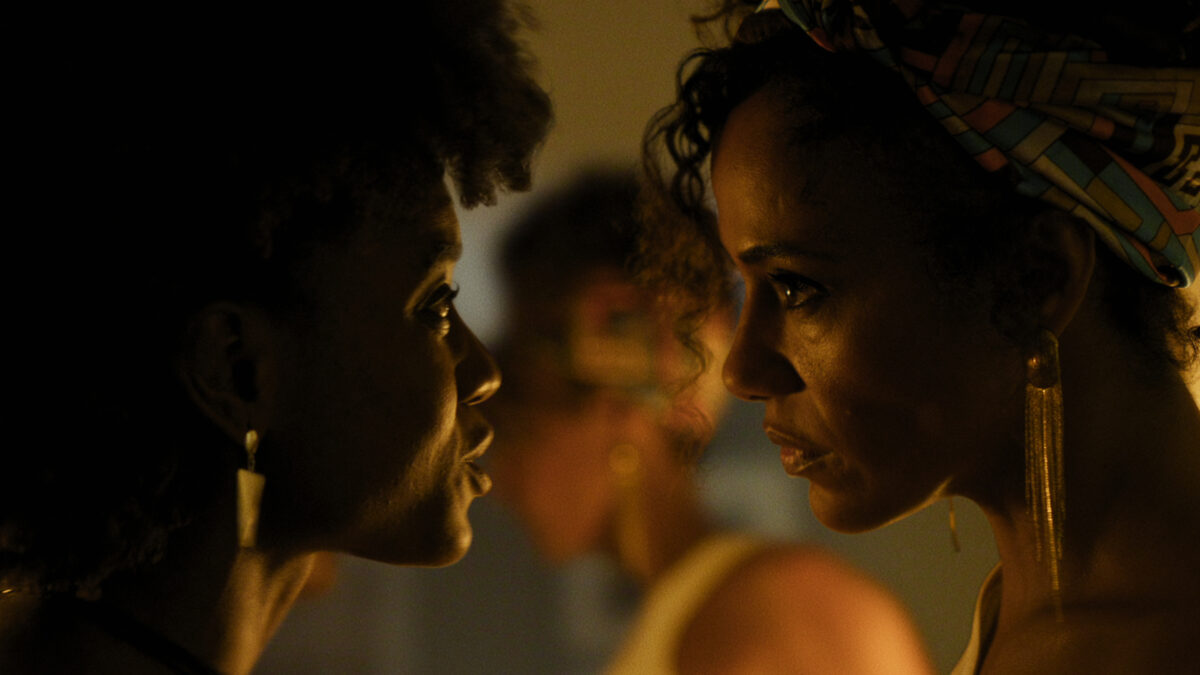 넷플릭스, ‘브라더후드: 총공세’로 브라더후드 세계관 확장…브라질 첫 극장용 스핀오프 공개