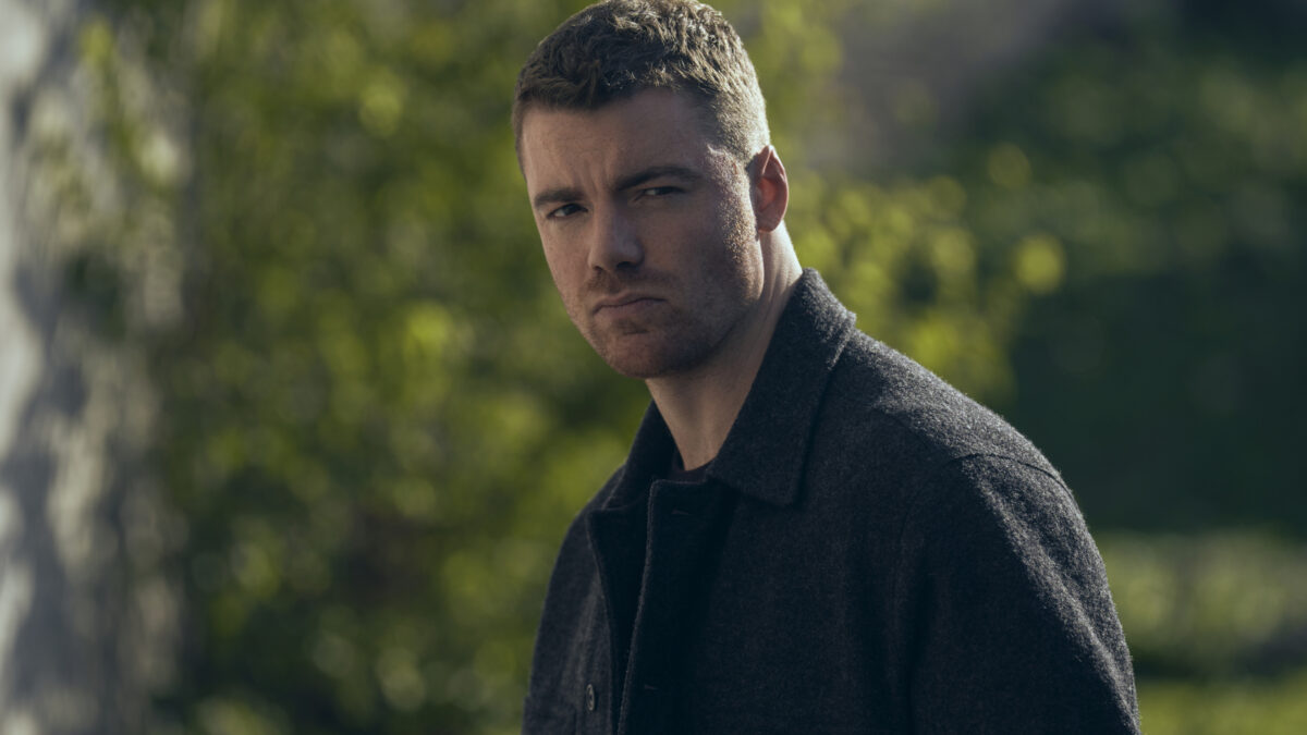 El Agente Nocturno redefine el thriller de espionaje: corrupción global y dilemas morales en su temporada más ambiciosa