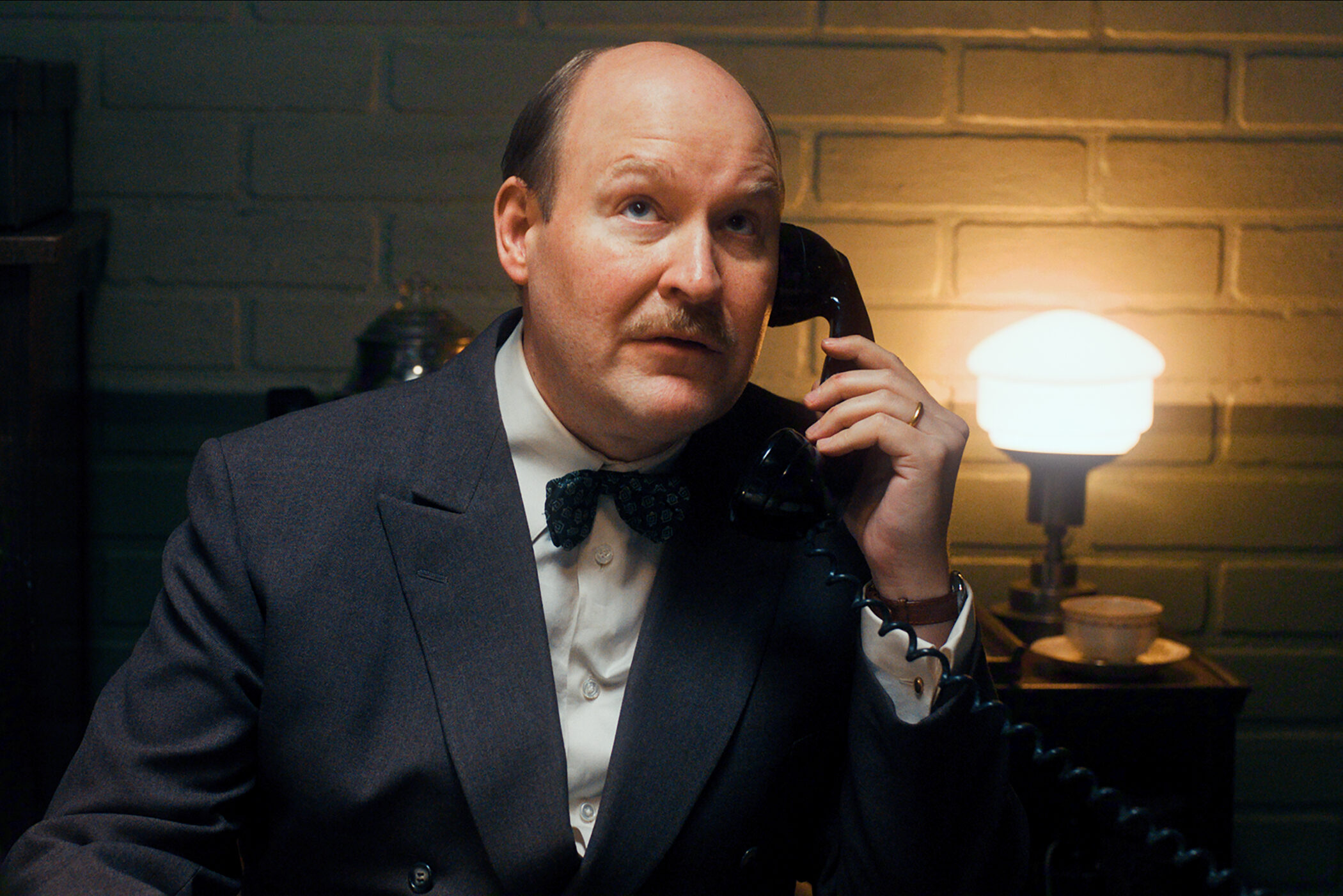 Szwedzki łącznik: Niezwykła historia urzędników, którzy rzucili wyzwanie nazistom zza biurka