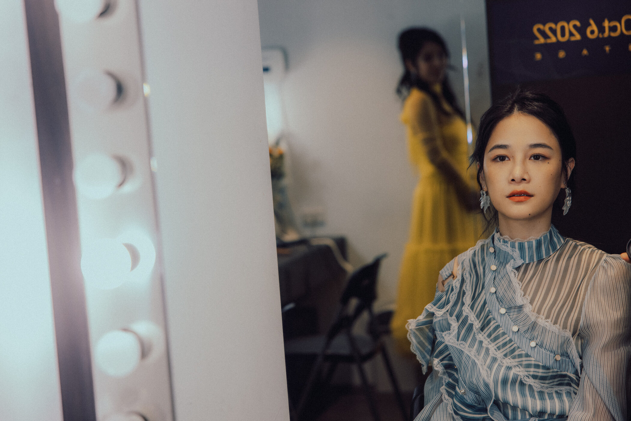 Million-followers detective