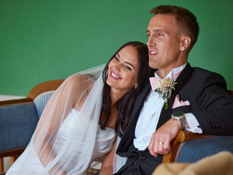 盲婚試愛：瑞典篇：當北歐精英將親密關係變成一場企業併購