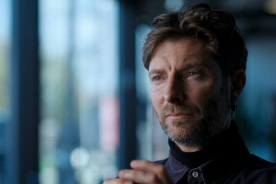 Przyjaciel i morderca: jak seryjny drapieżca przez dekadę ukrywał się w pełnym słońcu