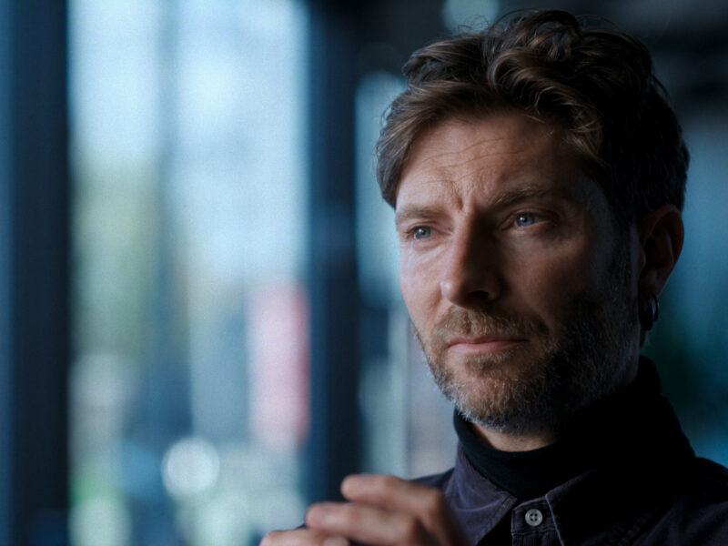 『あの日、彼女は殺された』：模範的な会社員が隠し通した戦慄の二重生活